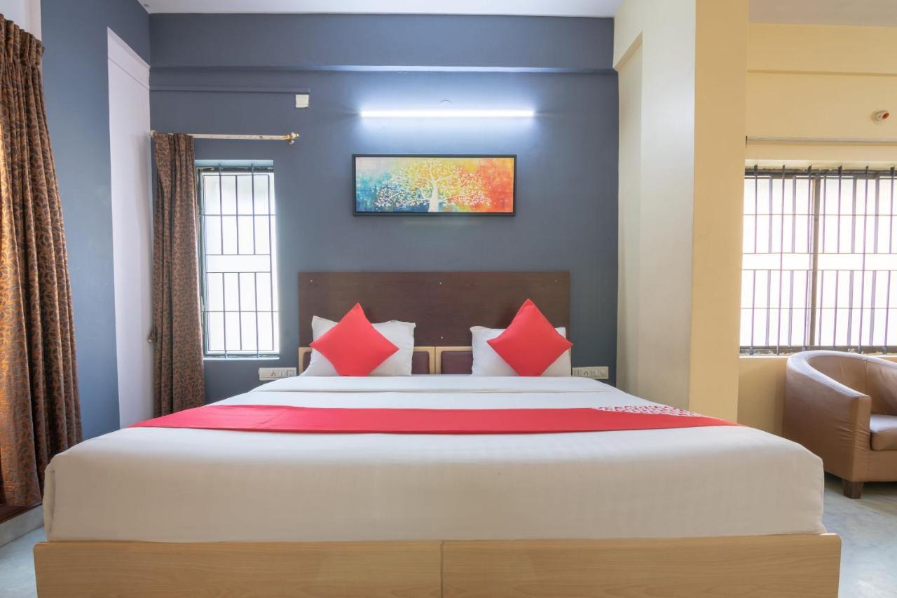 Capital O 5379 The Roy Grand Inns Bangalore Exteriör bild