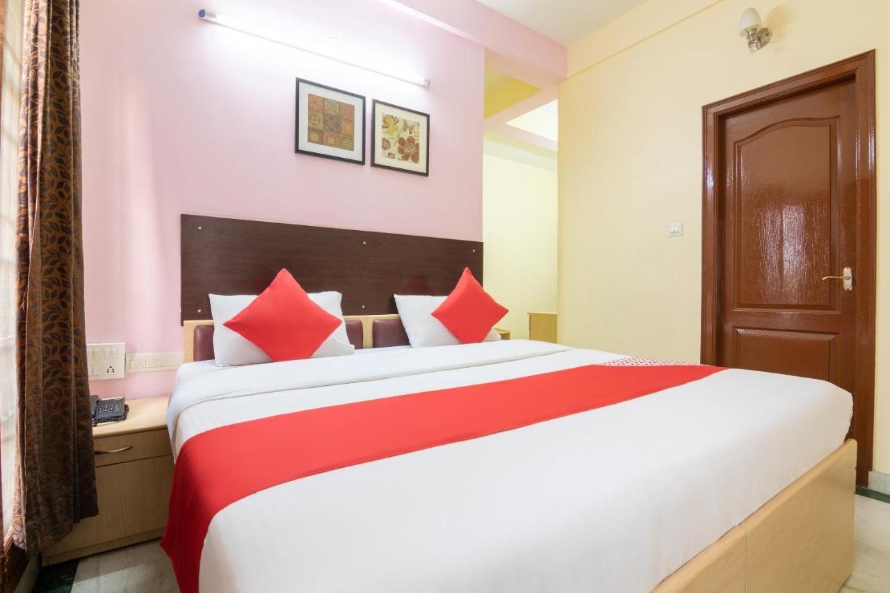Capital O 5379 The Roy Grand Inns Bangalore Exteriör bild